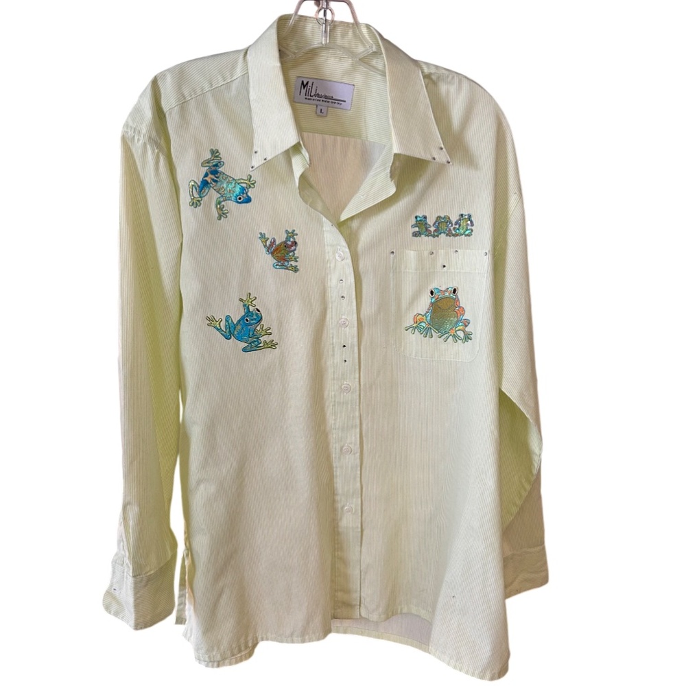 Vintage Y2K Mili Designs Blouse with Whimsical Embroidered Frogs!